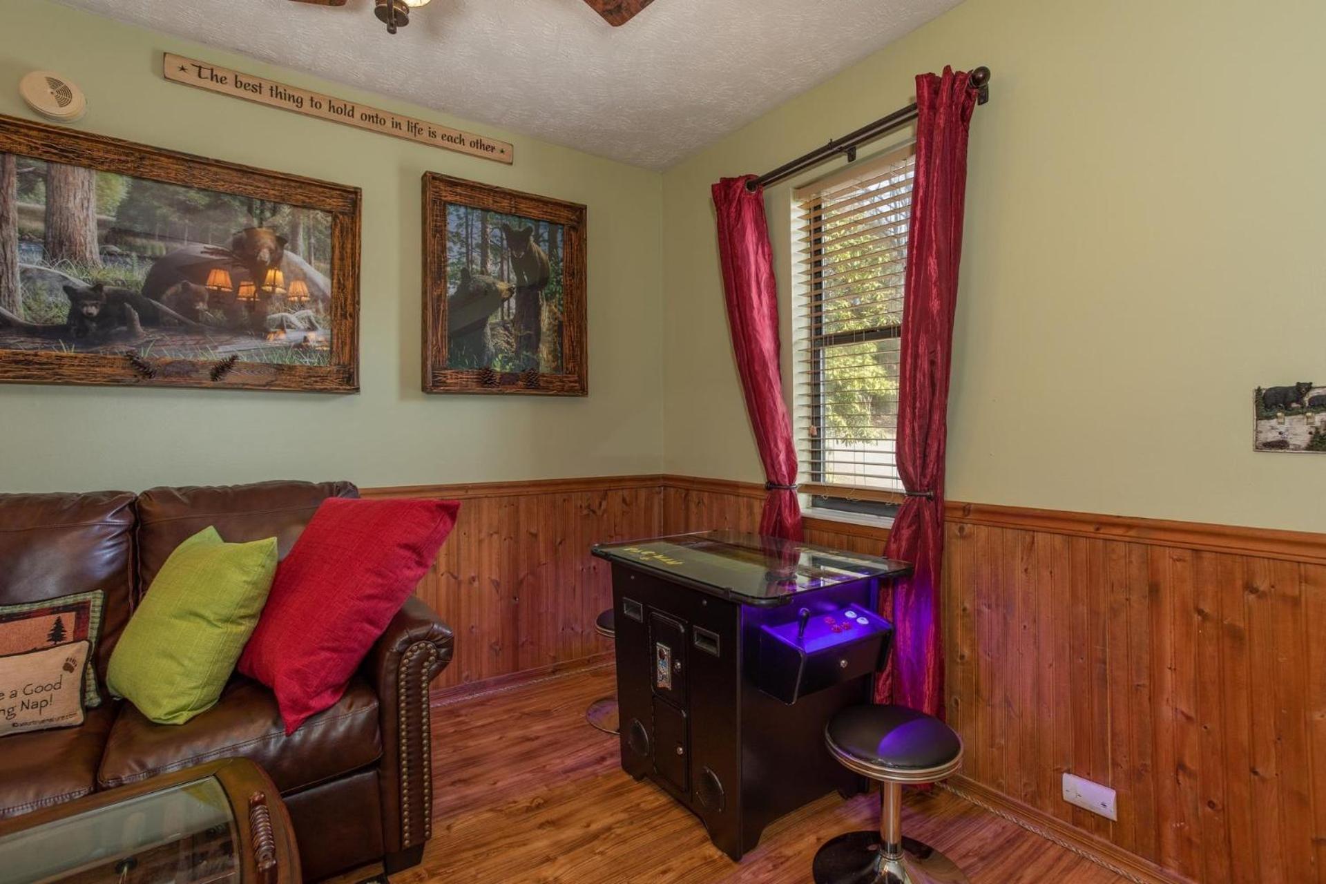 Bear Mountain Hollow-Free Dollywood Ticket- Cozy Cabin With A Hot Tub, Arcade & Deck Close To Town Pigeon Forge Exteriér fotografie