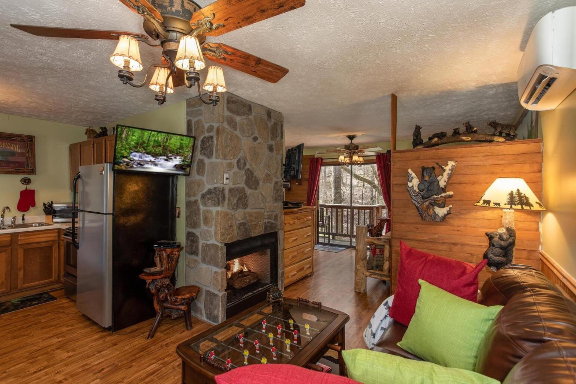 Bear Mountain Hollow-Free Dollywood Ticket- Cozy Cabin With A Hot Tub, Arcade & Deck Close To Town Pigeon Forge Exteriér fotografie